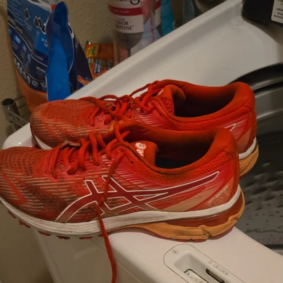 Asics Athletic Shoes - Picture 2 of 5